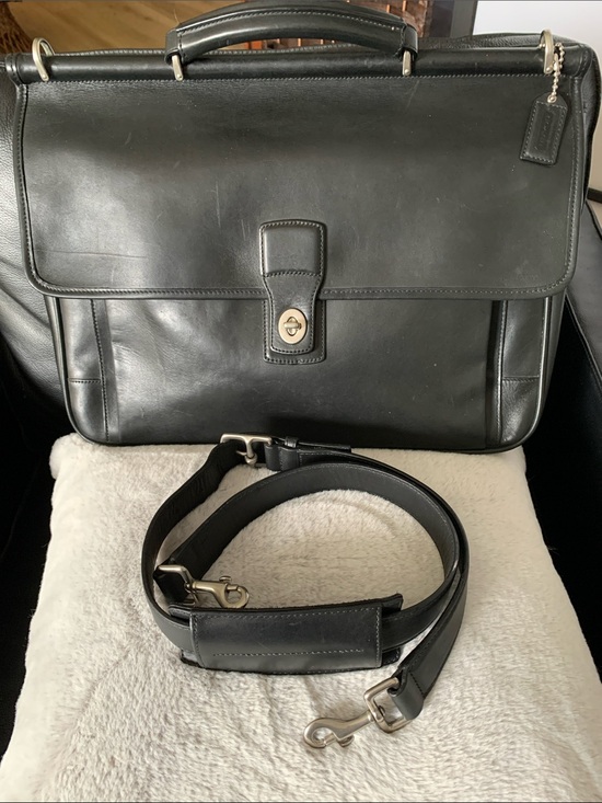 Coach Handbags - 2008 Turnlock Barclay in Black with Chrome Hardware